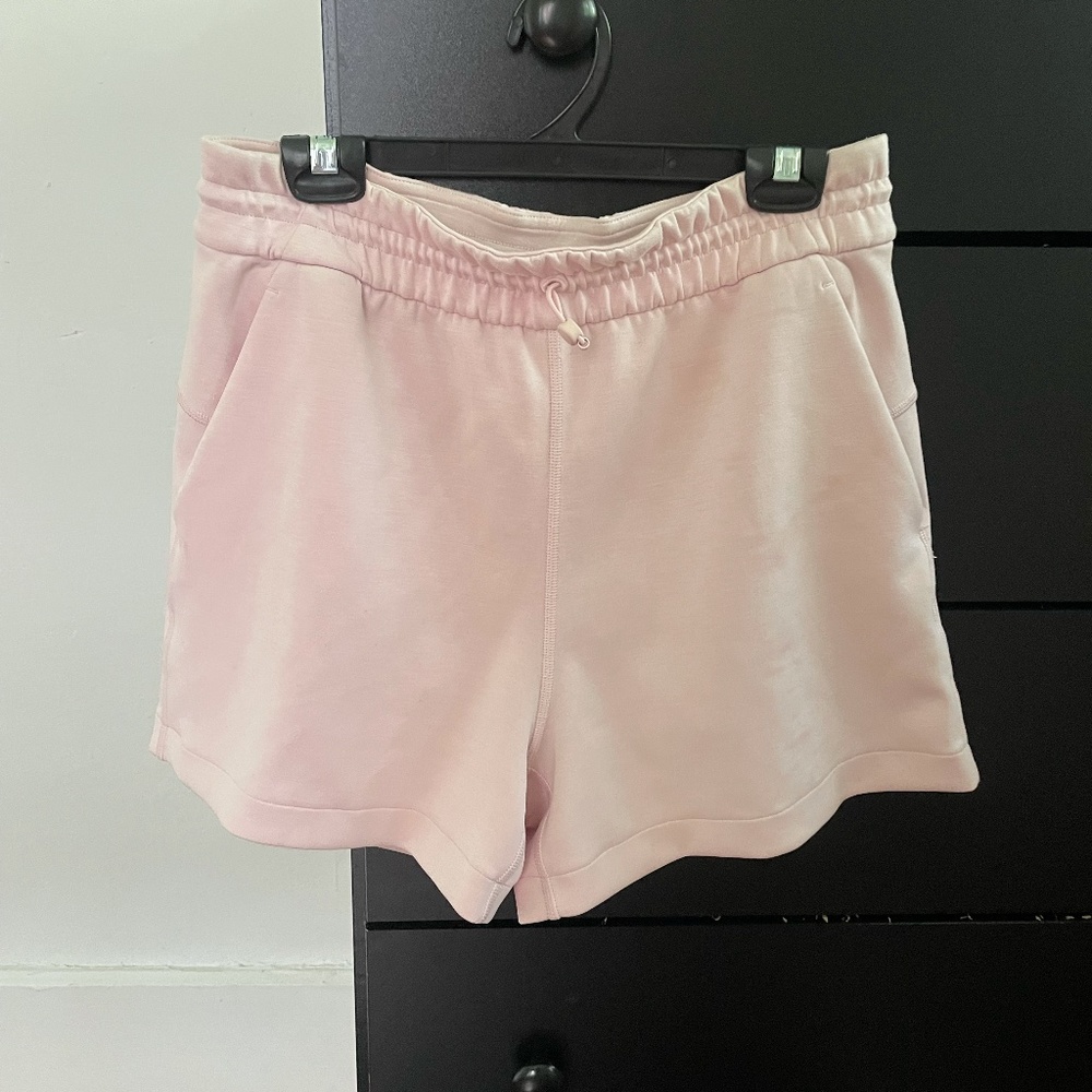 Lululemon Softsteme High-Rise Shorts